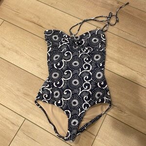 FAHERTY brand Eco Swim Kauai One Piece Halter XS